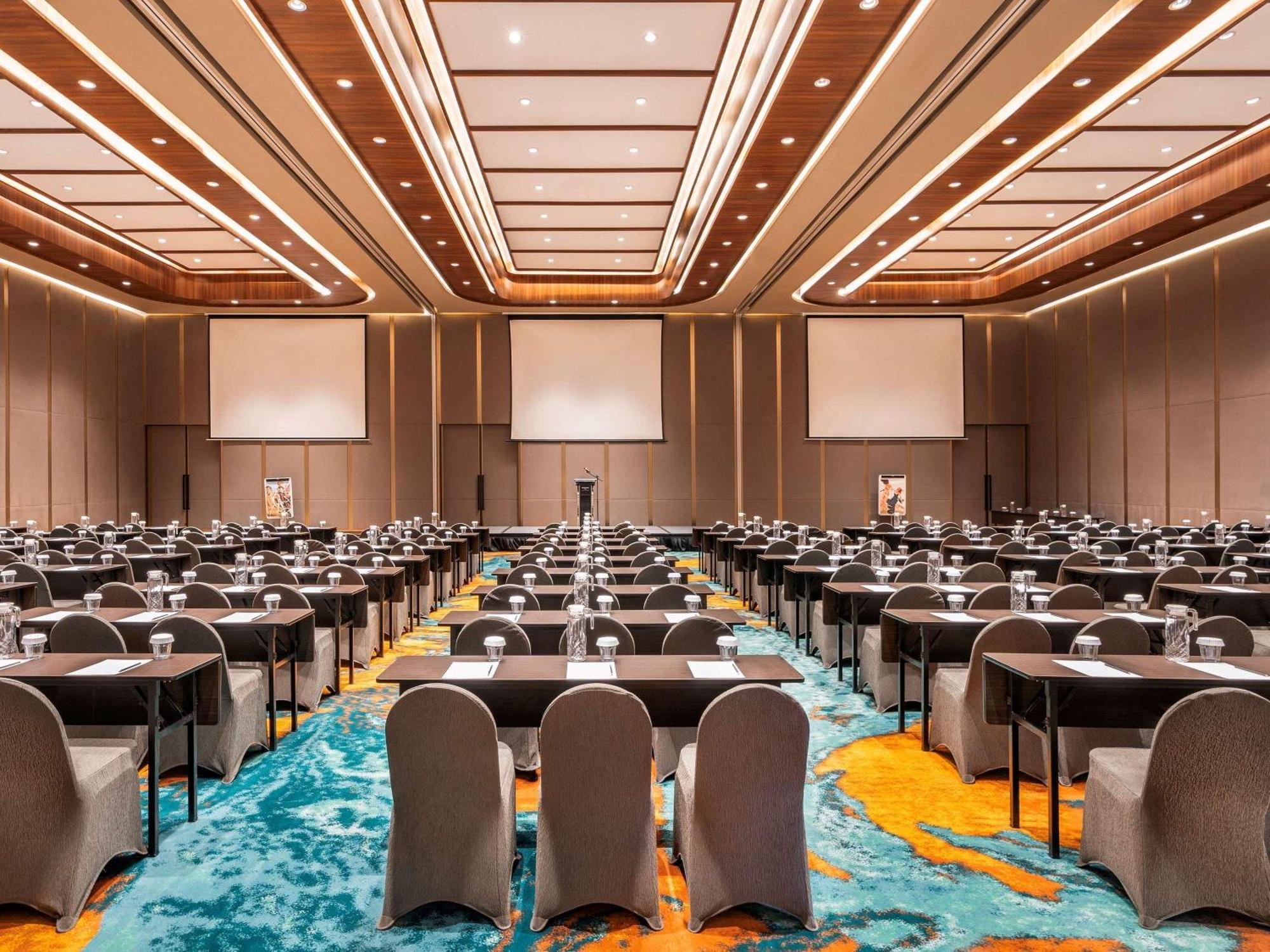 Mercure Garut City Center Экстерьер фото